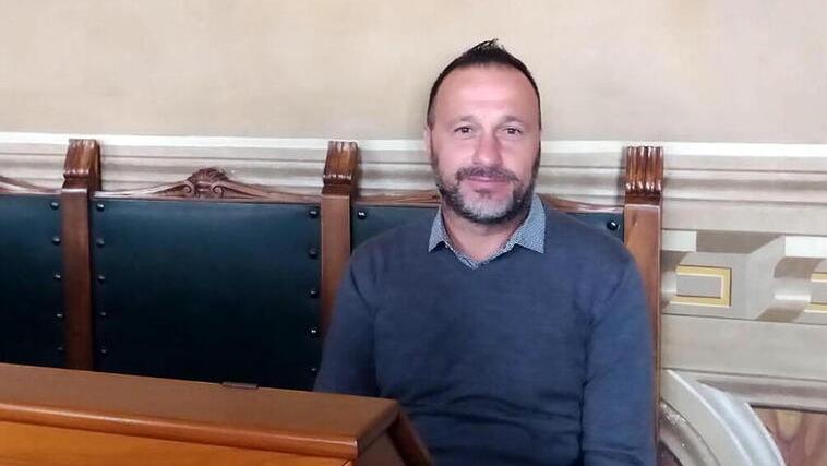 «Il progetto civico non esiste più»: Michele Bozzola lascia il consiglio comunale