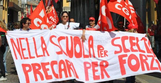 Pochi docenti da assumere in Toscana: restano vuote 1.600 cattedre