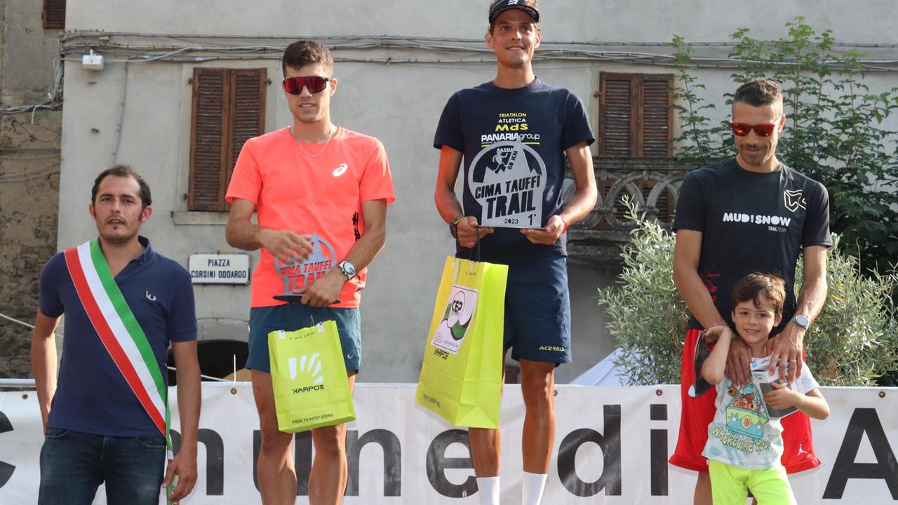 Fanano. Corsini e Calzolari autografano il Cima Tauffi Trail<br>
<br>