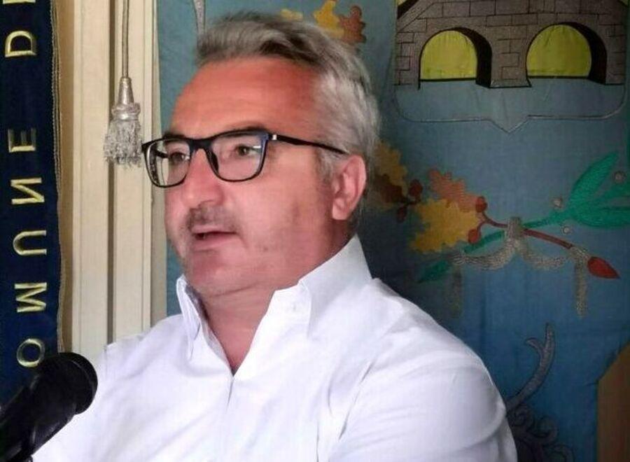 
	Sergio Di Maio, sindaco di San Giuliano

