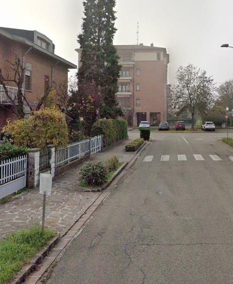 Carpi, danni all’auto in sosta di un disabile: «Sono fuggiti, mi serve per le cure»<br>
