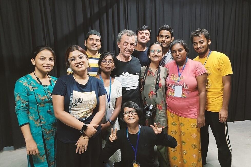Vannozzi, il livornese a Calcutta. «Insegno la commedia dell’arte»