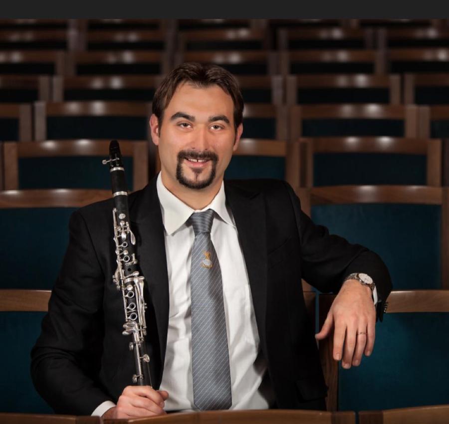 
	Il clarinettista Simone Simonelli

