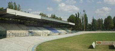 Calcio, è il bando della discordia: scontro sulla gestione dei campi a Cento