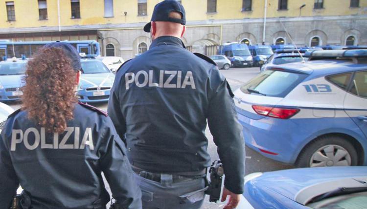 Altro che rinforzi a Firenze: «In città ci saranno 100 poliziotti in meno: decisione di Roma»