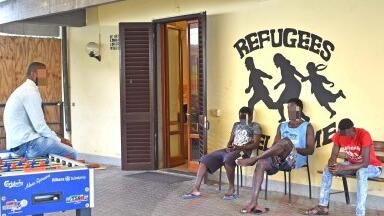 L’Asl bacchetta don Biancalani «Serve maggiore collaborazione»