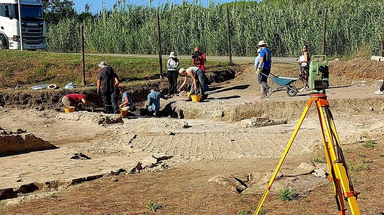 S. Gaetano internazionale Reperti africani dagli scavi