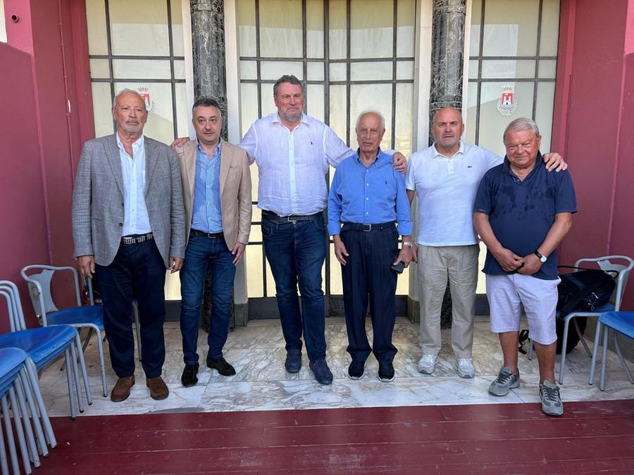 Comincia il Gran Premio del Livorno. E in attacco l’impennata è su Marquez