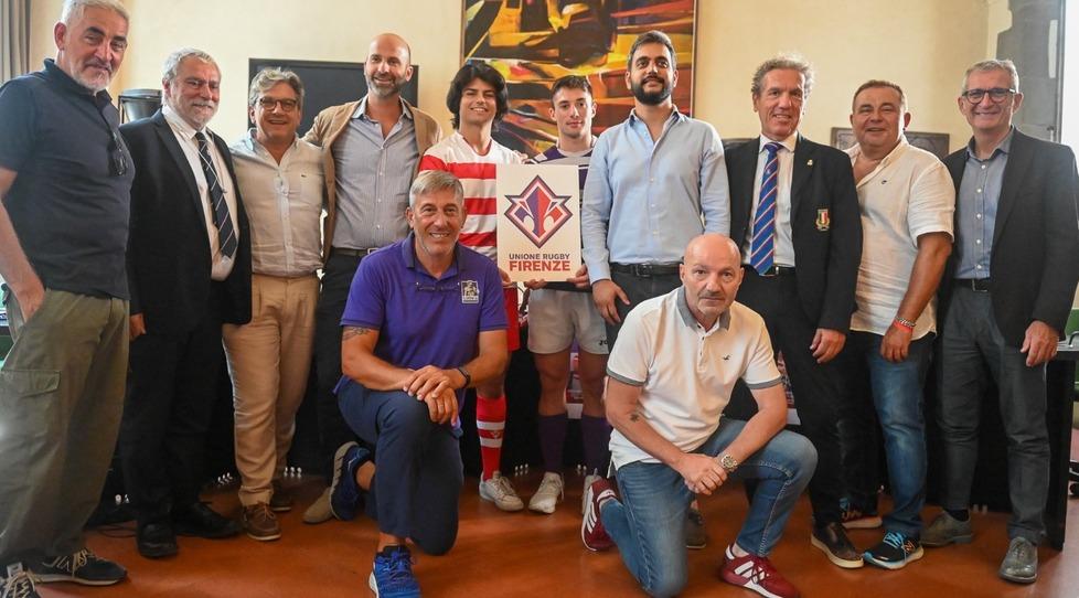 <usng-titolo>Il rugby fiorentino sbarca in Serie A con la fusione di Florentia e Firenze 1931</usng-titolo><br type="_moz" />
