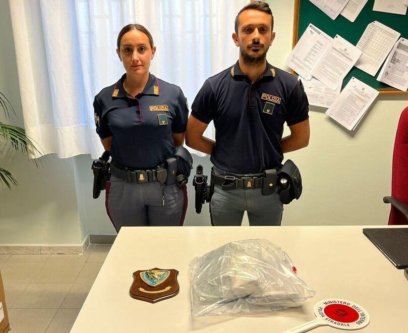Ferrara: ha 500mila euro di cocaina sul sedile, corriere inseguito e arrestato in A13