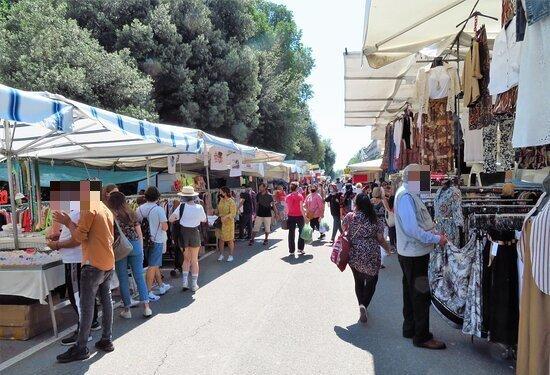 Quello delle Cascine, il più grande di Firenze, è uno dei mercati che negli ultimi anni ha più sofferto la crisi del settore
