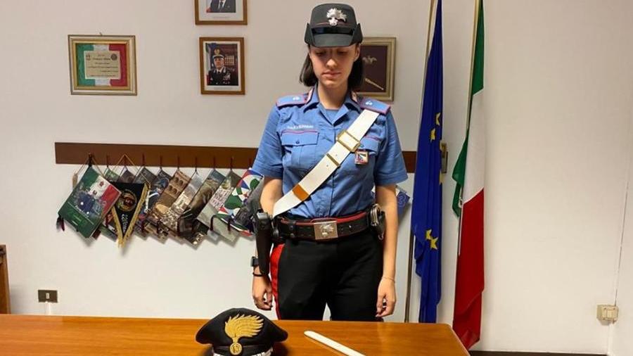 Trovato dai carabinieri con coltello vicino all’ospedale: denunciato