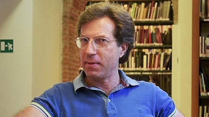 Una comunità intera piange Andrea Falciani: l’ultimo saluto nella sua Campi Bisenzio