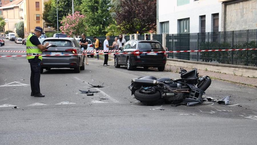 Modena. Scontro auto-moto: muore 48enne