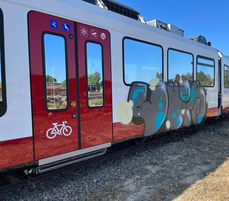 Odissea estiva per  i passeggeri del treno fra Olbia e Sassari