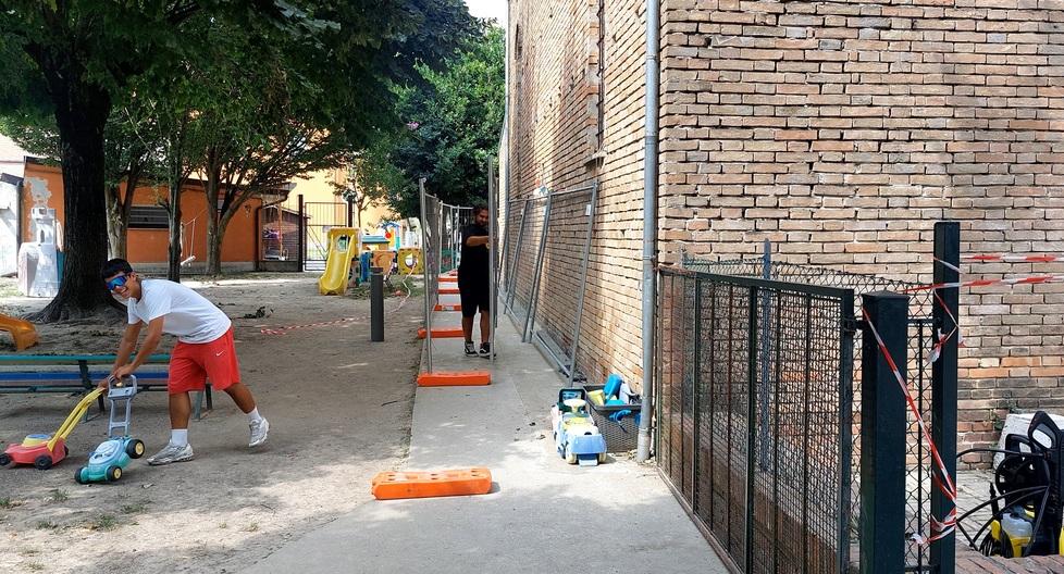 L’asilo di San Bartolomeo distrutto dalla forte grandinata. Catena di solidarietà per la ricostruzione