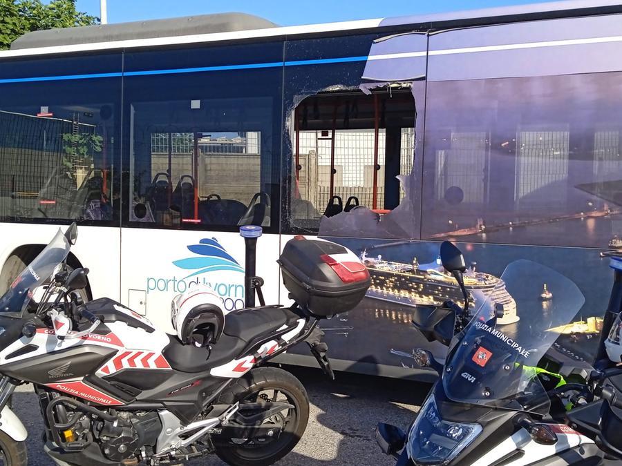 
	Il bus coinvolto nell'incidente (foto Daniele Stefanini/SIlvi)

