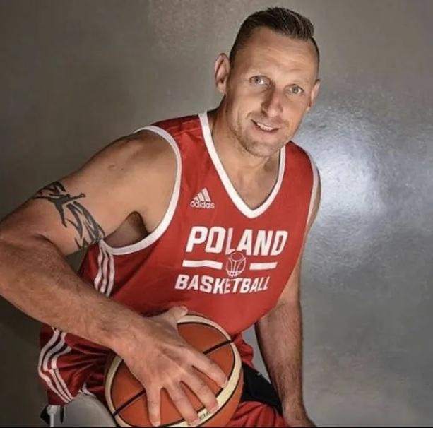 «Ho vinto tutto, torno a Porto Torres dagli amici»: a 50 anni Luszynski riabbraccia il Gsd 