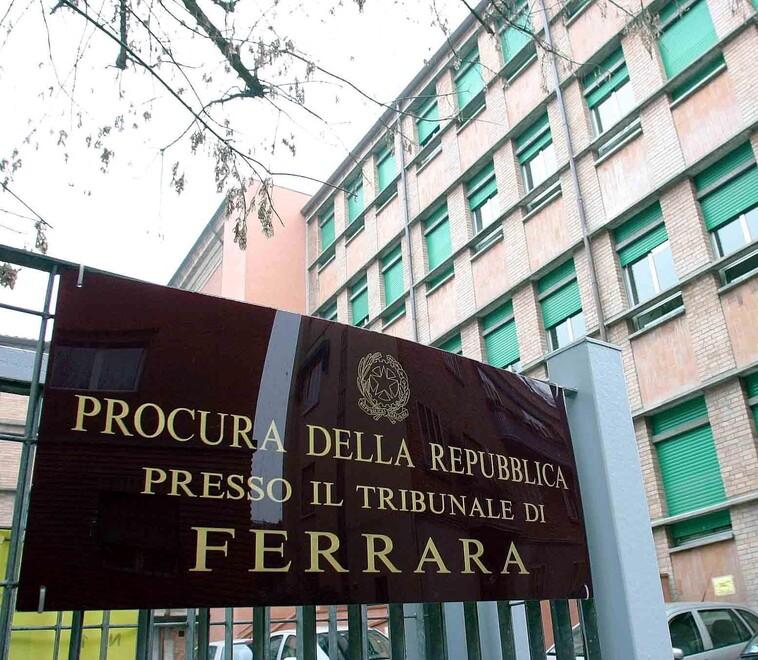 Ferrara, più di una violenza da “codice rosso” al giorno