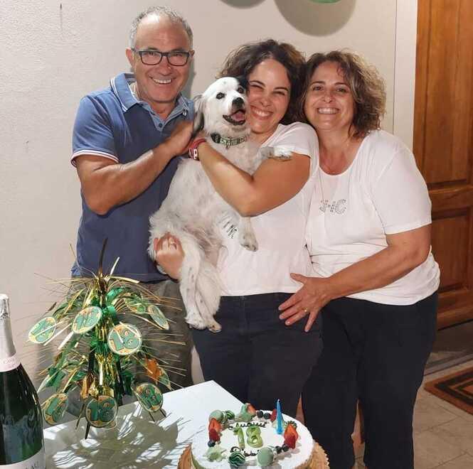 La famiglia Cesare di Cerreto Guidi col cane Pippo