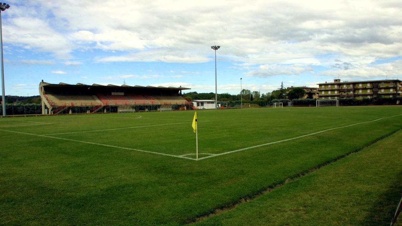 Certaldo, è corsa contro il tempo per rendere lo stadio idoneo alla D
