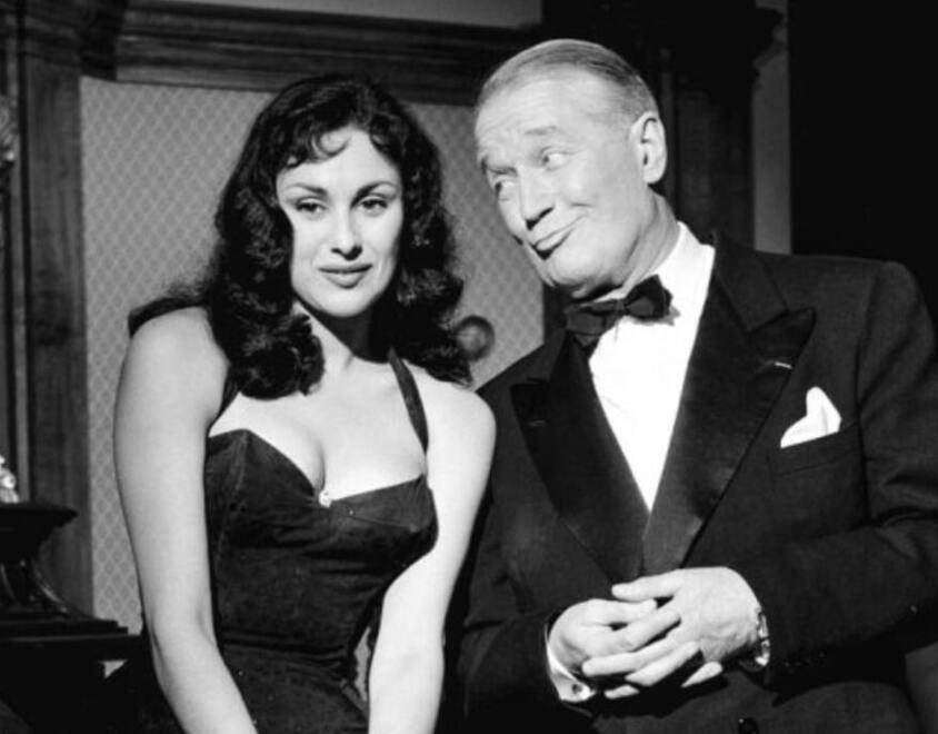 Maria Frau con Maurice Chevalier