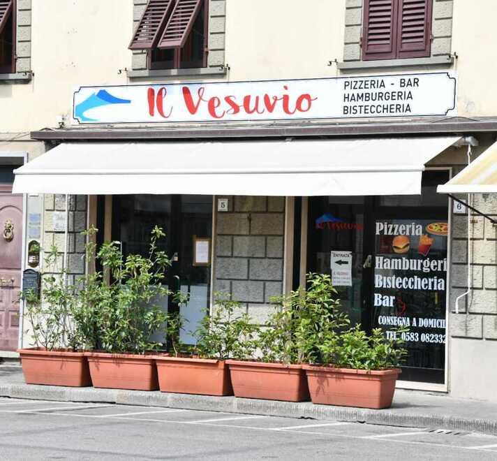 Operazione antispaccio: il questore fa chiudere una pizzeria in centro a Lucca