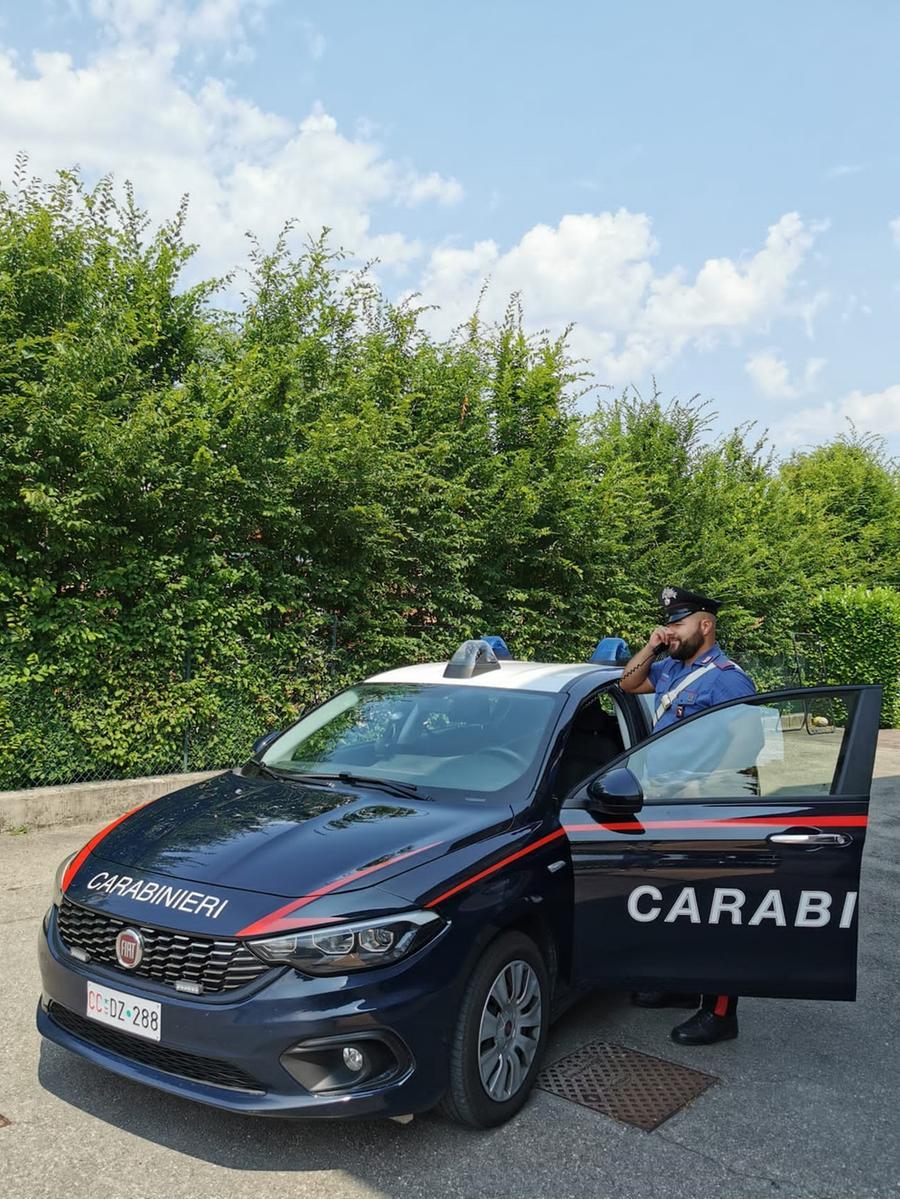 San Polo, svuota un portafoglio trovato a terra e poi lo restituisce: denunciata