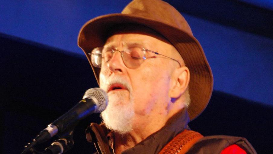 Marras in concerto per la Don Bosco che torna in campo