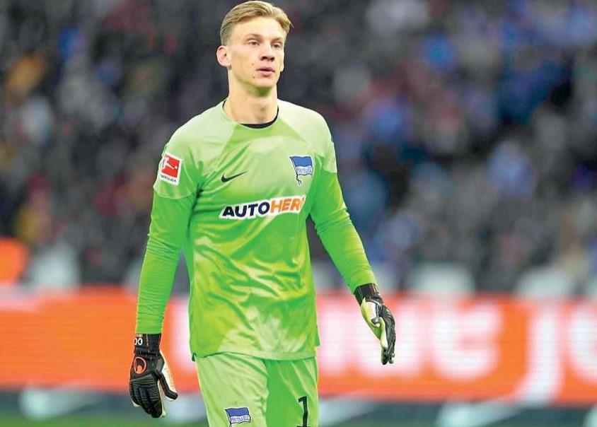
	Oliver Christensen


