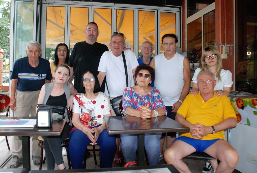 Argenta, la protesta: «Ingiusto chiudere il bar, i titolari pagano colpe altrui»