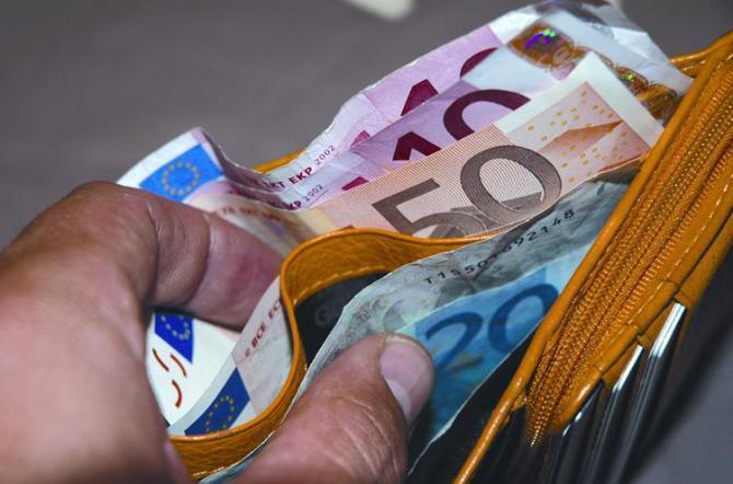 Pistoia, conti correnti sempre più a picco: in provincia il record regionale