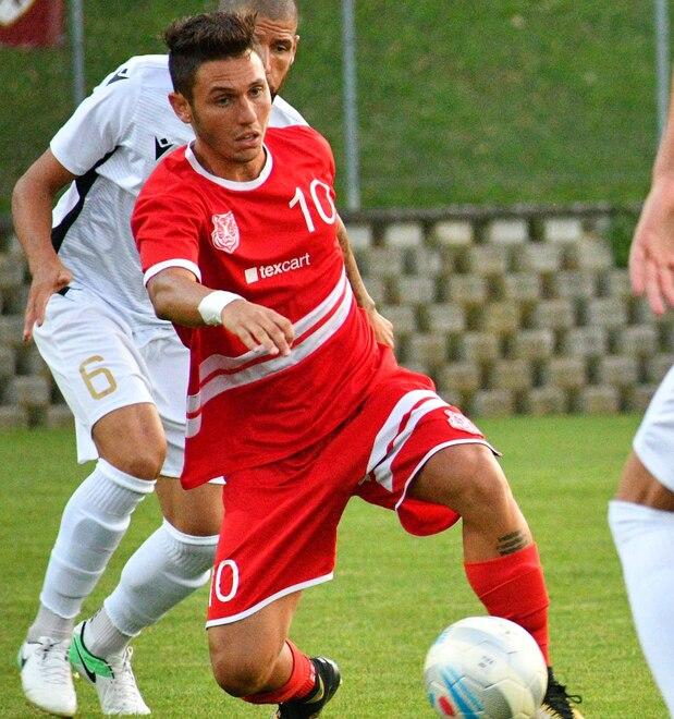 Simone Saporetti L’attaccante qui con la maglia della Correggese