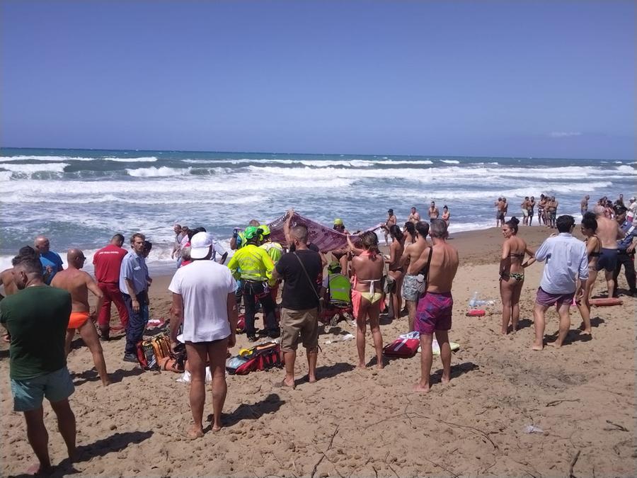 
	I soccorsi a Rimigliano (foto di Paolo Barlettani)

