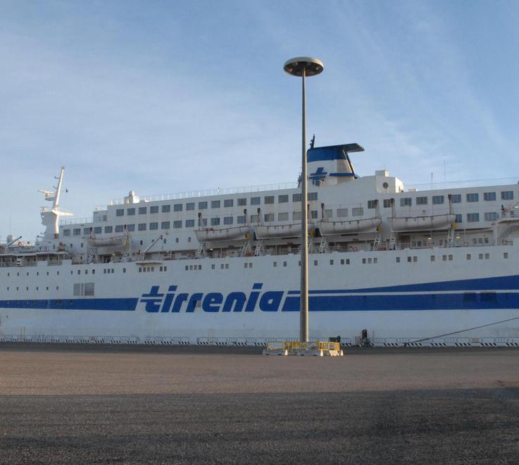 Onorato: «Tirrenia mi ha preso in giro» 