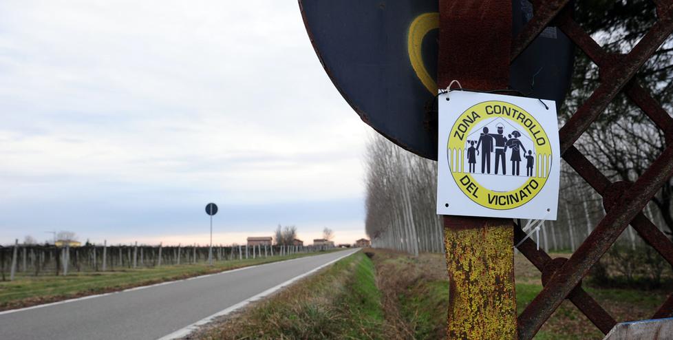 Carpi, il Controllo di vicinato avverte «I ladri ora filmano le case» 