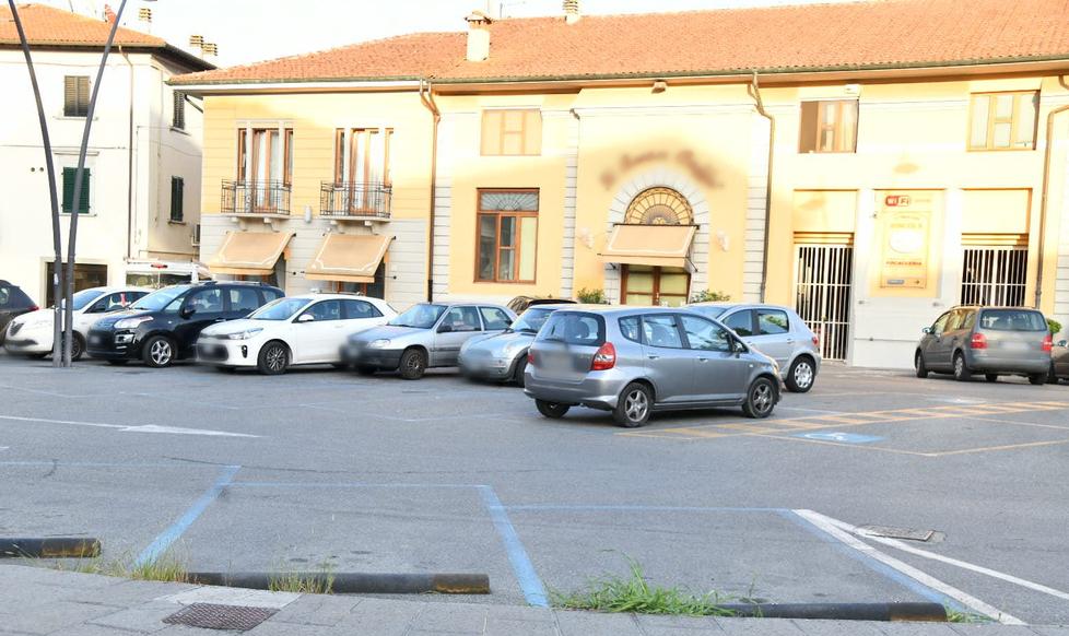 Altopascio, caccia all’aggressore del 75enne. Non è l’uomo che si è autoaccusato