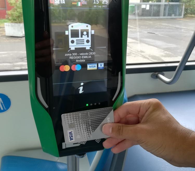 Un milione di ticket elettronici acquistati sugli autobus di Seta 