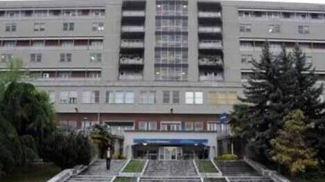 Chemioterapia trasferita, la sindaca di Carrara punta i piedi con l’Asl: «Stop al trasloco»