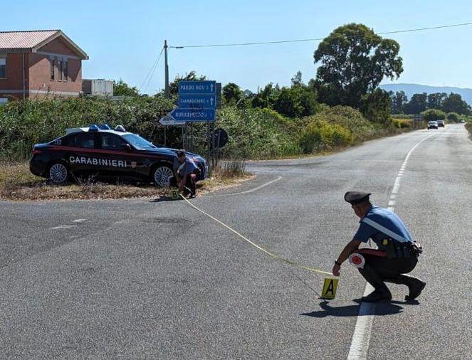 Diciottenne sul monopattino travolto da un’auto: la conducente si presenta in caserma a Oristano