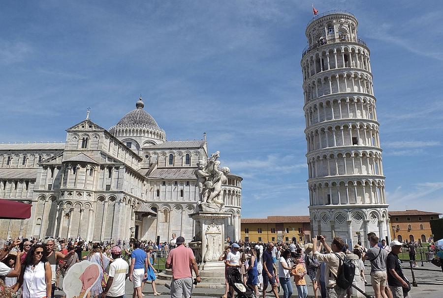 Torre di Pisa, una storia quasi millenaria di resilienza