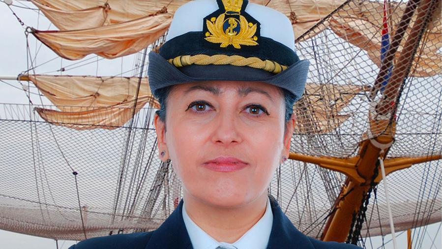 Livorno, Lucia Rappelli è la prima donna in Marina col grado di capitano di vascello