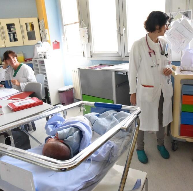 Policlinico: «Pochi nati a Modena? L'infertilità influenza il 15% delle coppie» 