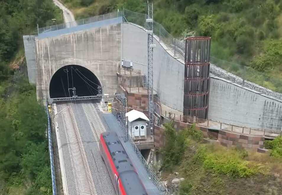 Blocco alta velocità Firenze-Bologna: gli anarchici e l’allarme bomba. S’indaga per terrorismo