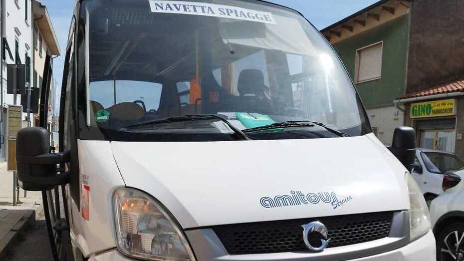 Cecina, l’appello dell’autista del bus navetta accusata dell’incidente: «Non è avvenuto»