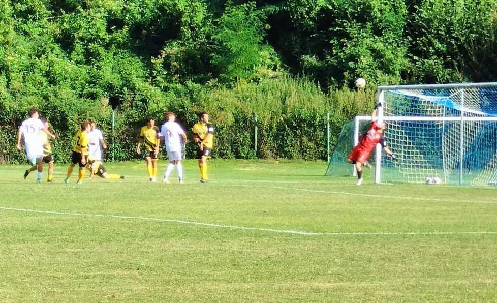 Il Livorno vince 5 a 0 contro la rappresentativa delle Montagne pistoiesi