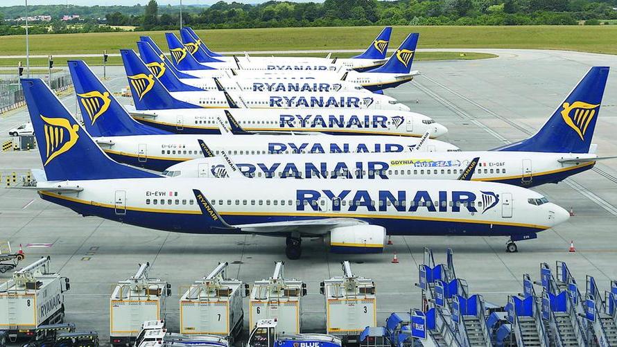 Lo scetticismo della Sardegna «Non crediamo al bluff di Ryanair»