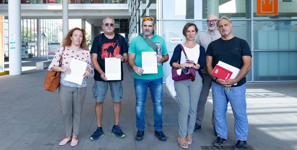 Nella foto, il presidio organizzato ieri mattina dalla Rsu dei lavoratori del pronto soccorso davanti al nuovo ingresso di Careggi