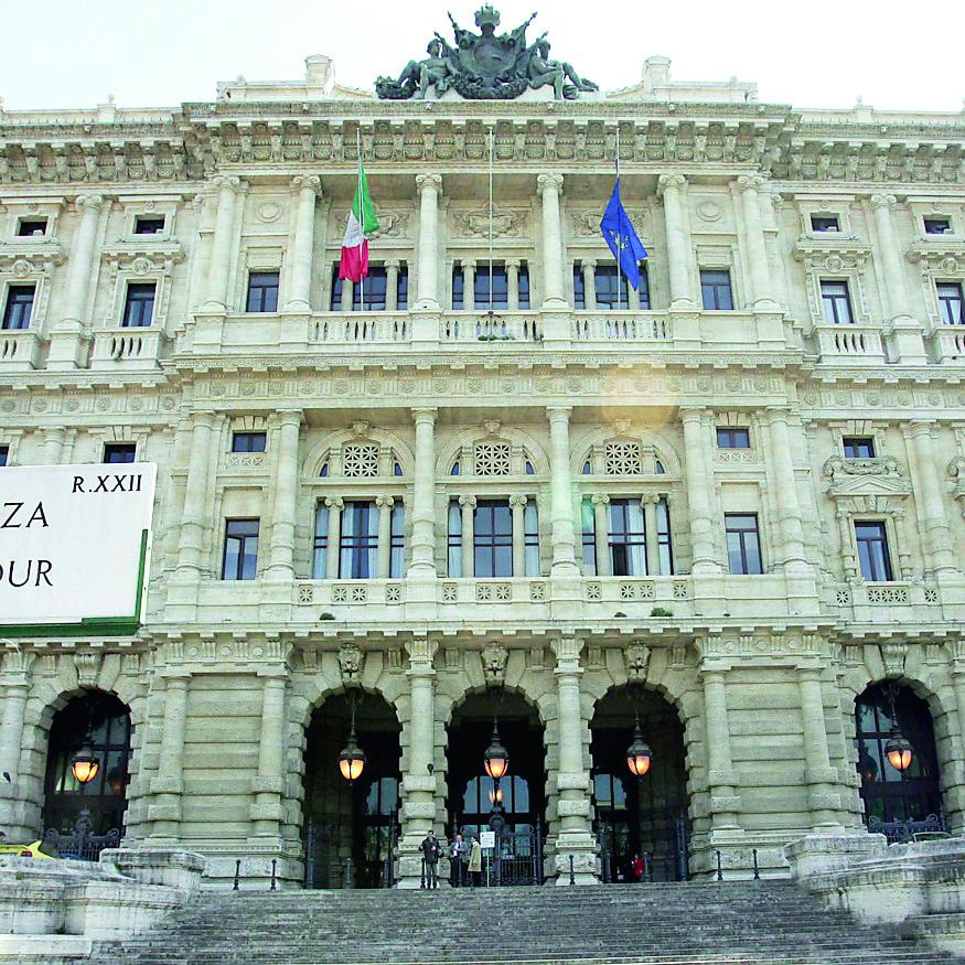 Non finì di pagare le rate dell’auto in Germania: annullato l’arresto della 27enne di Alghero