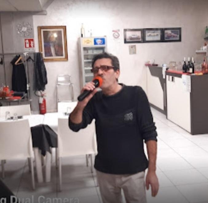 Bomporto. «In pizzeria notti di karaoke e grida. Casa nostra trema: una vita infernale»